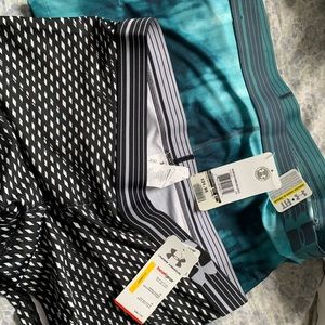 2 under armor spandex
